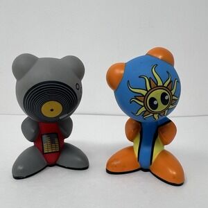 UB Funkeys Figure Scratch and Sol